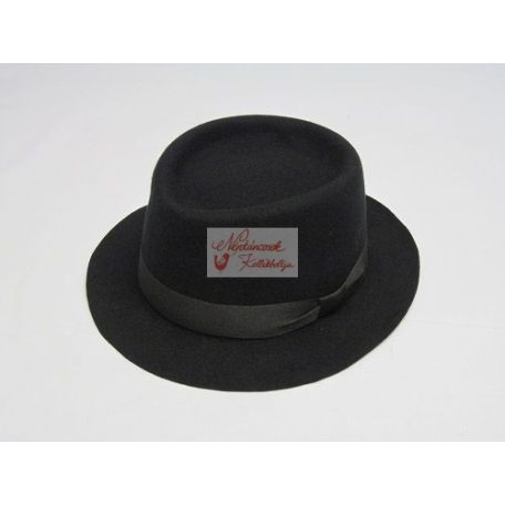 kalap vass fekete 55